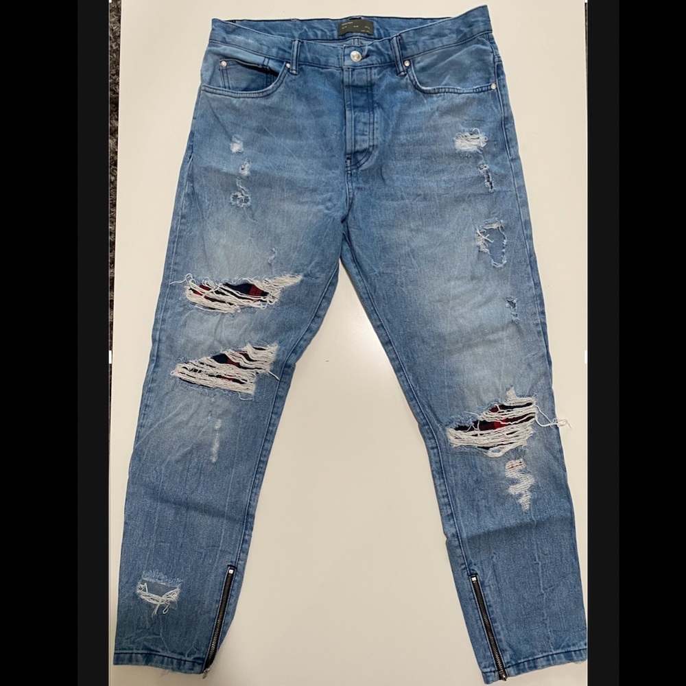 Zara Men’s Cropped Carrot Jeans